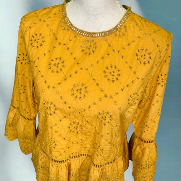 Free People ‘Merci Beaucoup’ Eyelet Top in Golden Yellow Size Medium - Picture 5 of 16